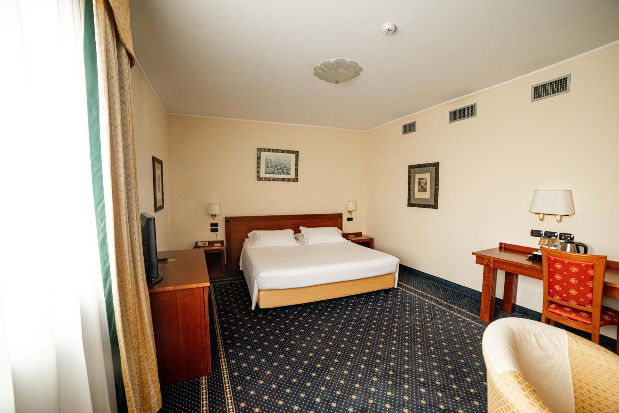 Phi Hotel Cavalieri Bra Dış mekan fotoğraf